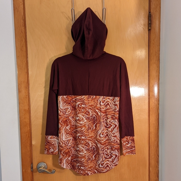 NWT LuLaRoe Small Amber Hacci fabric - Picture 6 of 6